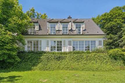 Haus Neuss Gnadental - 5 Zimmer, 268 m&sup2;, 4.500&euro; | Angebot:26876238
