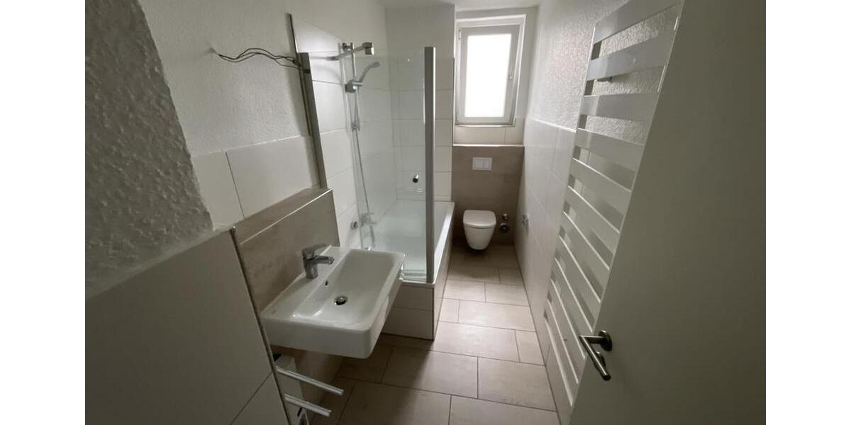 Etagenwohnung Essen Frillendorf - 2 Zimmer, 66 m&sup2;, 599&euro; | Angebot:24569393