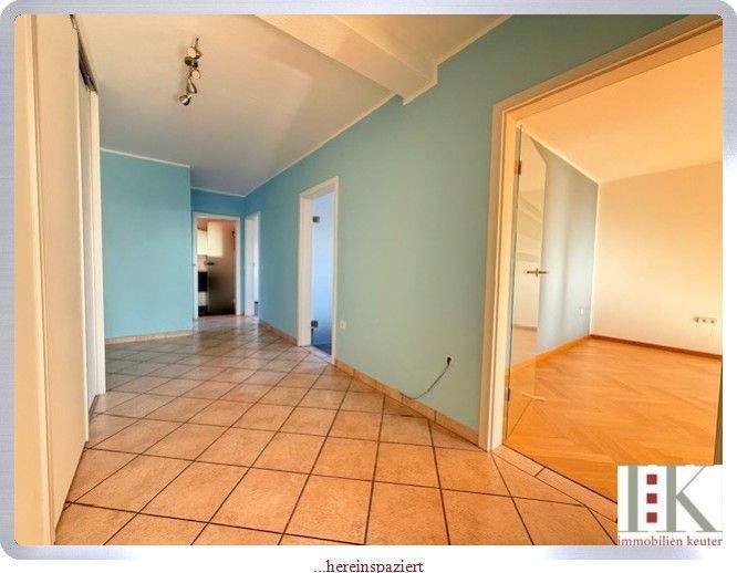 Etagenwohnung Kaarst Büttgen - 3 Zimmer, 96 m&sup2;, 279.000&euro; | Angebot:25748701