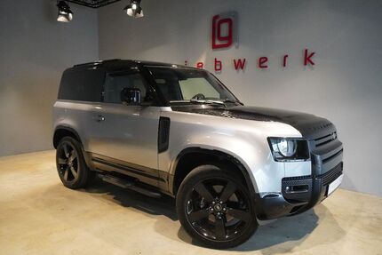 Land Rover Defender 25.000 km 89.941 &euro; Duisburg 47228