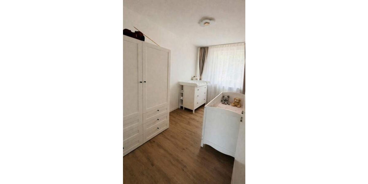 Etagenwohnung Wuppertal Cronenberg - 4 Zimmer, 89 m&sup2;, 249.000&euro; | Angebot:25989555