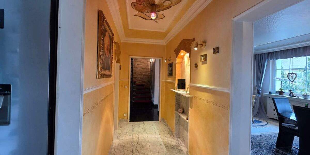 Mehrfamilienhaus, Wohnhaus Velbert Tönisheide - 4 Zimmer, 220 m&sup2;, 820.000&euro; | Angebot:25733905