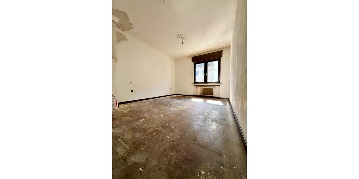 Einfamilienhaus Krefeld - 3 Zimmer, 80 m&sup2;, 325.000&euro; | Angebot:26939961