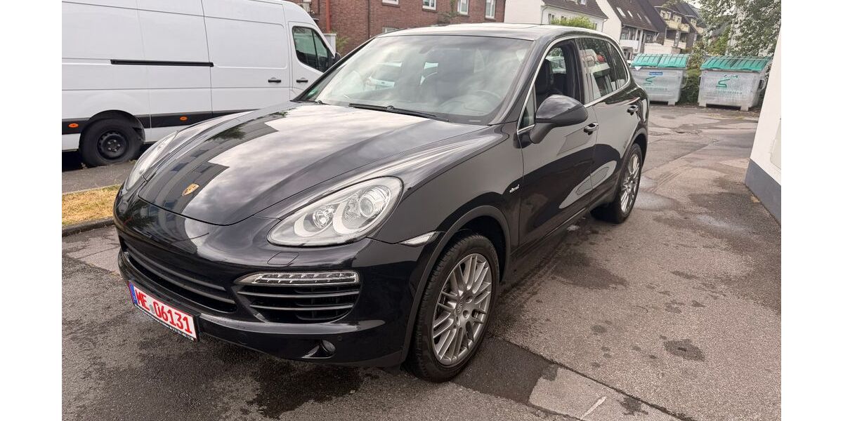 Porsche Cayenne 231.000 km 18.500 &euro; Hilden 40724