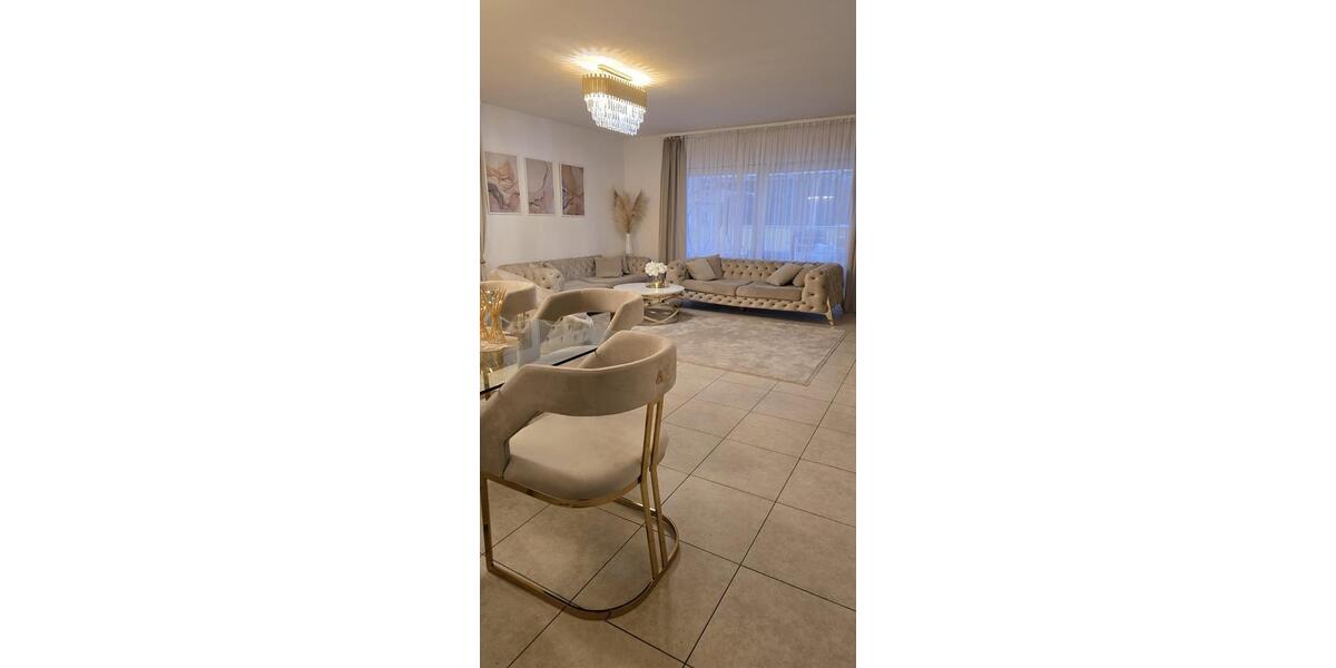 Erdgeschoßwohnung Remscheid Lüttringhausen - 5 Zimmer, 173 m&sup2;, 369.000&euro; | Angebot:27198841
