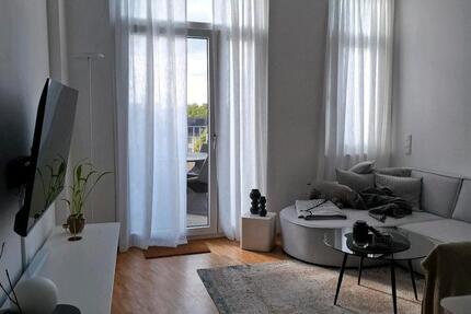 Wohnung Düsseldorf Stadtbezirk 2 - 2.5 Zimmer, 64 m&sup2;, 1.065&euro; | Angebot:27541070