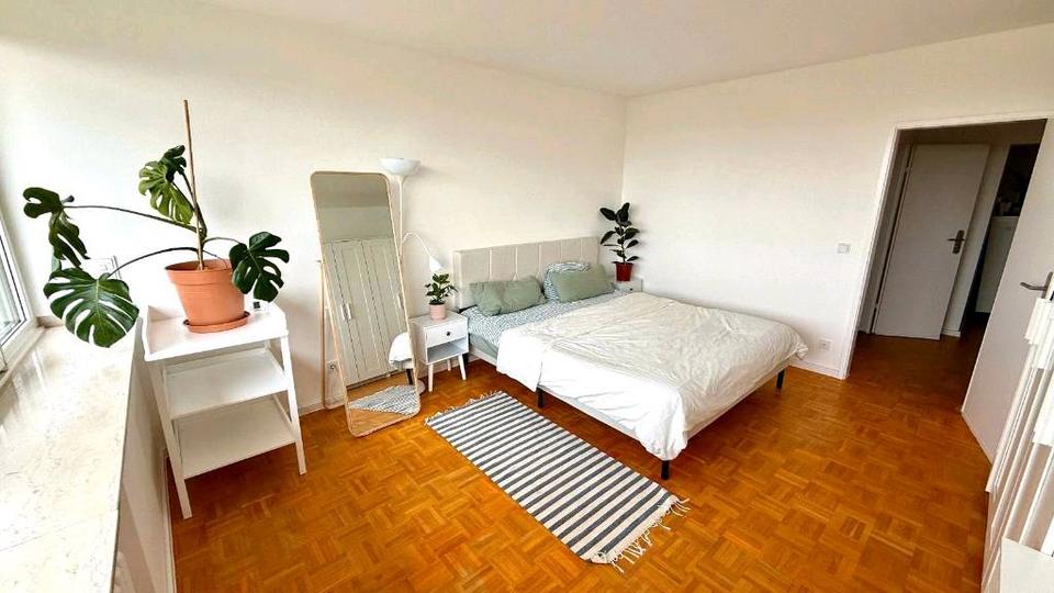 Etagenwohnung Düsseldorf Lörick - 2 Zimmer, 66 m&sup2;, 1.550&euro; | Angebot:26449108