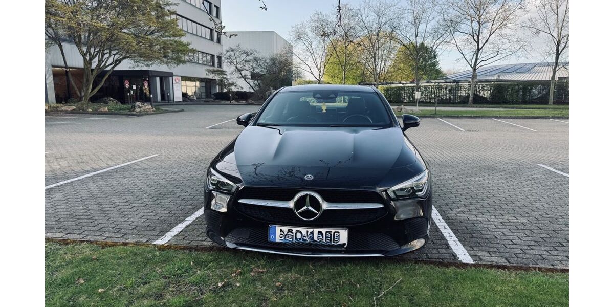 Mercedes-Benz CLA 180 130.000 km 22.500 &euro; Neuss 41462