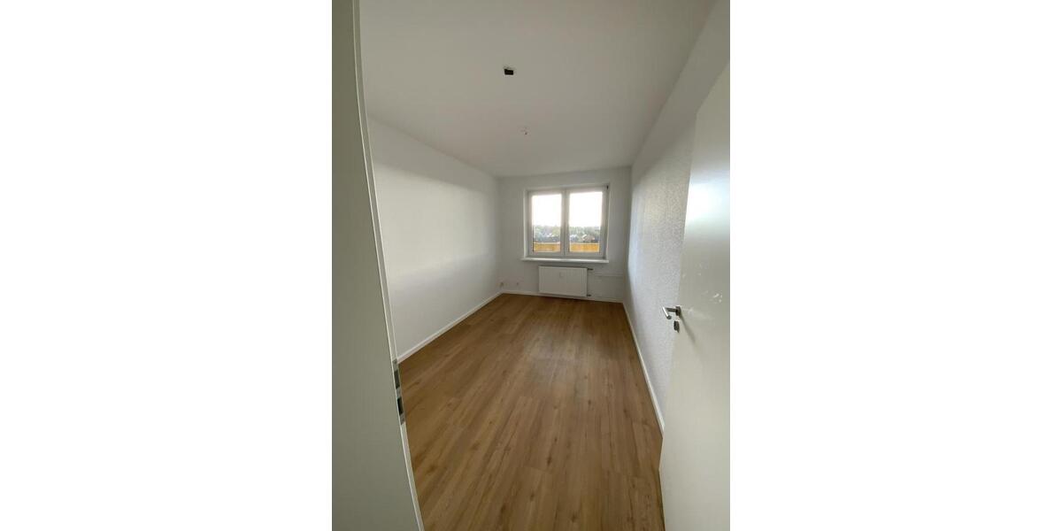 Etagenwohnung Remscheid Lüttringhausen - 3 Zimmer, 77 m&sup2;, 469&euro; | Angebot:25963909