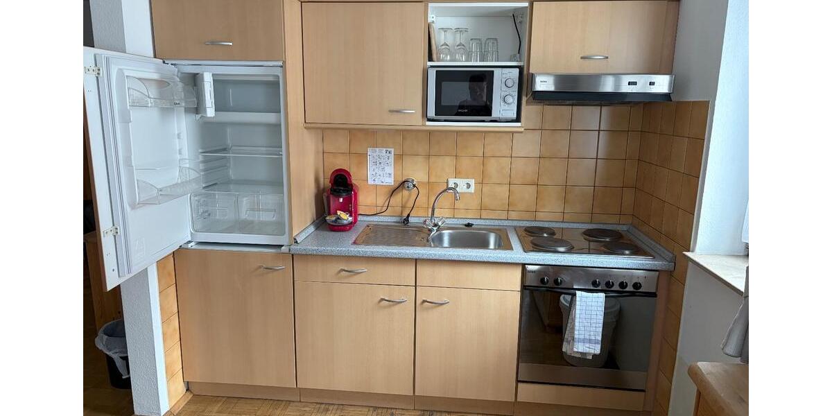 Etagenwohnung Essen Stadtbezirk II - 1 Zimmer, 50 m&sup2;, 470&euro; | Angebot:27541539