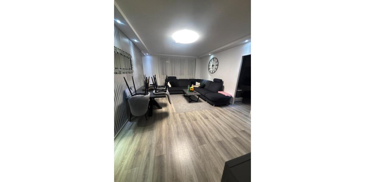 Etagenwohnung Neuss Erfttal - 4 Zimmer, 78 m&sup2;, 230.000&euro; | Angebot:25294024