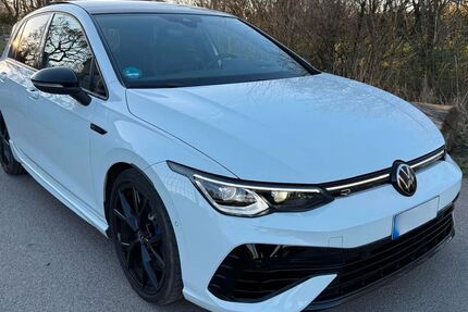 VW Golf 29.976 km 33.900 &euro; Ratingen 40885