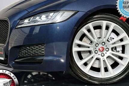 Jaguar XF 122.597 km 18.490 &euro; Düsseldorf 40625