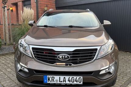 Kia Sportage 122.000 km 10.400 &euro; Krefeld 47809
