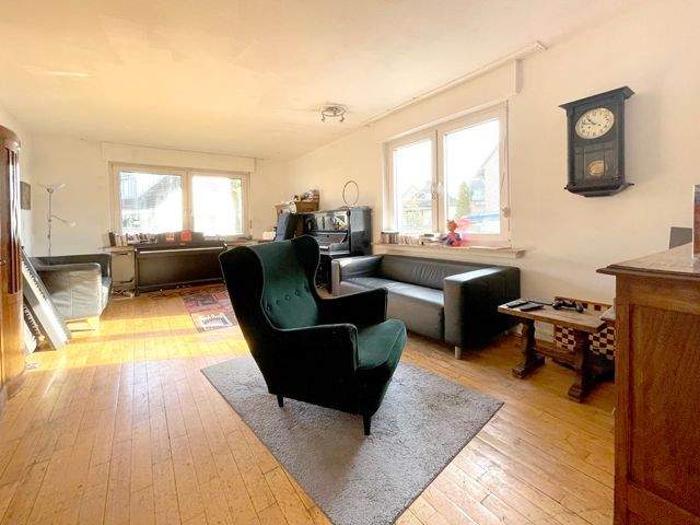 Einfamilienhaus Neuss-Grimlinghausen Grimlinghausen - 7 Zimmer, 190 m&sup2;, 895.000&euro; | Angebot:25836972