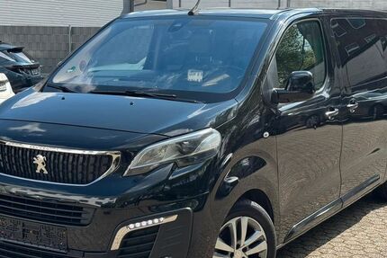 Peugeot Traveller 138.381 km 19.500 &euro; Düsseldorf 40233