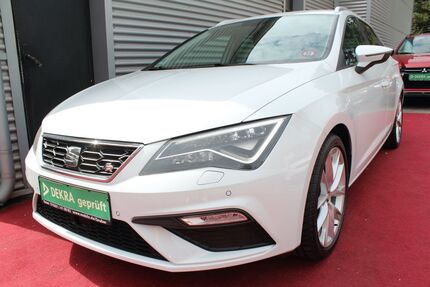 Seat Leon 87.328 km 14.399 &euro; Essen 45326