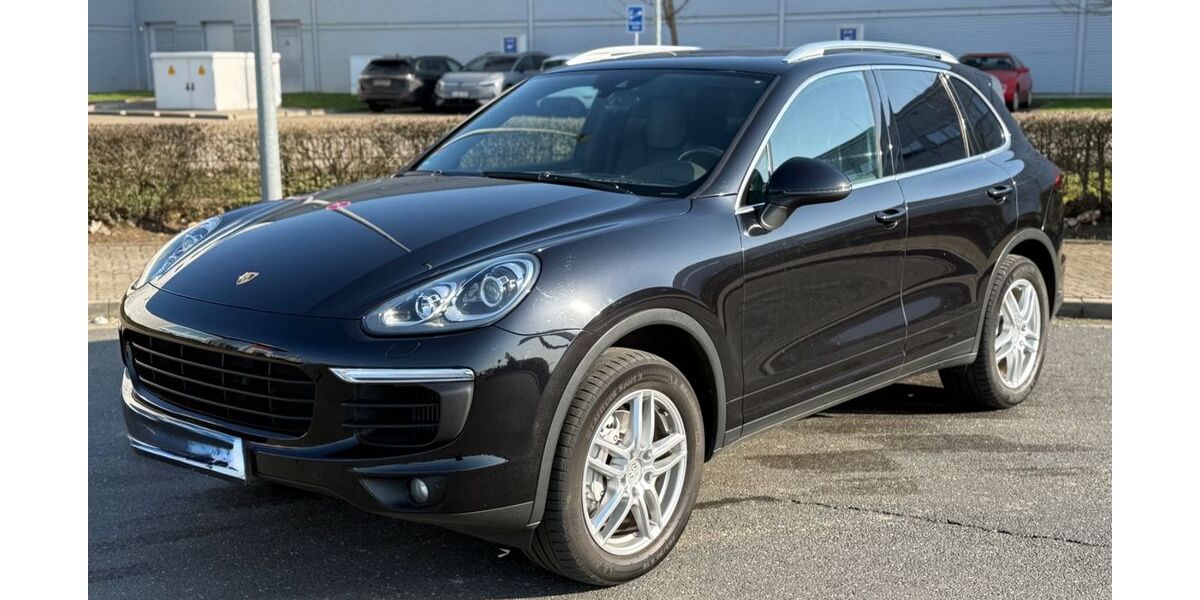 Porsche Cayenne 219.000 km 28.890 &euro; Neuss-Norf 41469