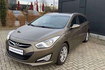 Hyundai i40 98.000 km 8.500 &euro; Dormagen 41540