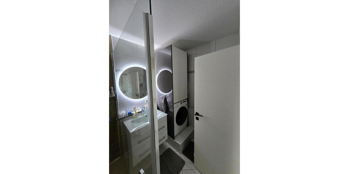 Etagenwohnung Ratingen Tiefenbroich - 3 Zimmer, 92 m&sup2;, 300.000&euro; | Angebot:26517243