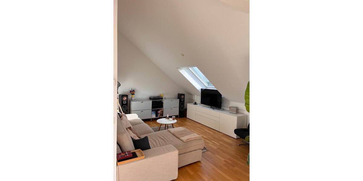 Dachgeschoßwohnung Haan - 2.5 Zimmer, 78 m&sup2;, 1.200&euro; | Angebot:25833787