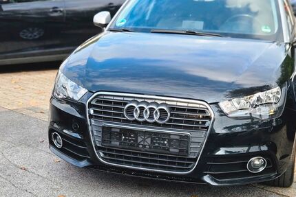 Audi A1 118.000 km 8.499 &euro; Essen 45356