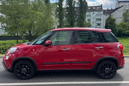 Fiat 500L 107.740 km 9.100 &euro; Düsseldorf 40599