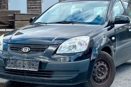 Kia Rio 166.066 km 1.650 &euro; Gelsenkirchen 45884