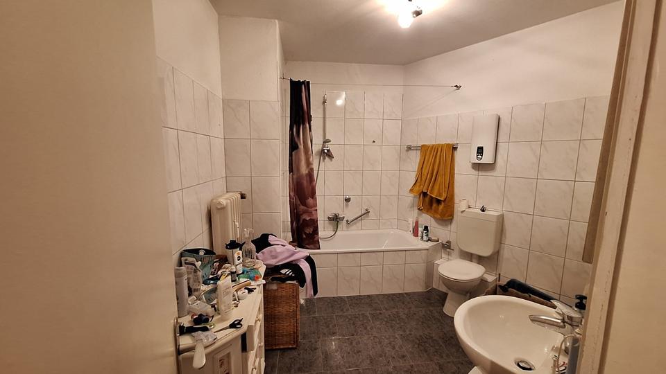 Erdgeschoßwohnung Essen Stadtbezirk II - 1 Zimmer, 52 m&sup2;, 440&euro; | Angebot:25920078