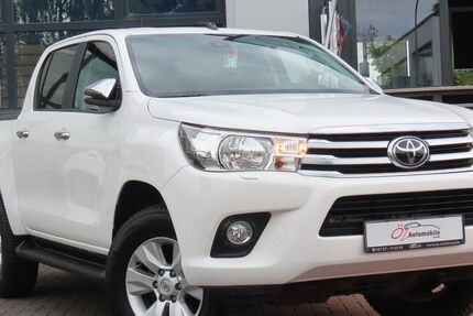 Toyota Hilux 204.586 km 23.900 &euro; Neuss 41469