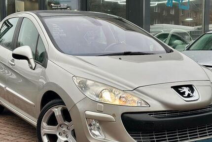 Peugeot 308 120.000 km 6.490 &euro; Oberhausen 46049