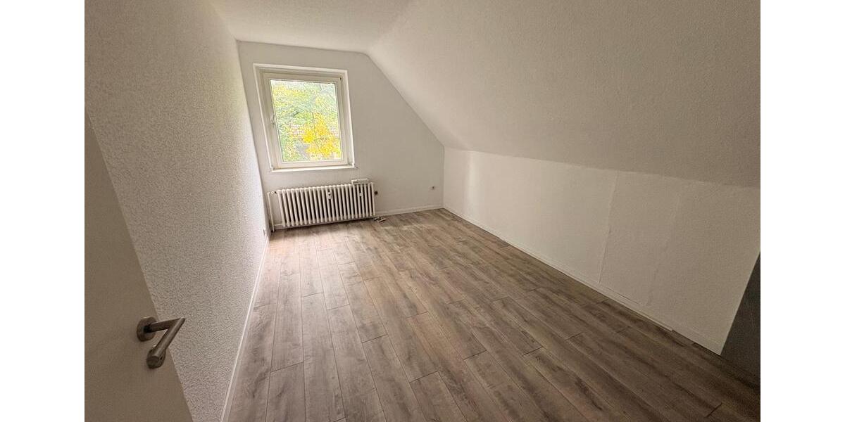 Etagenwohnung Duisburg Mittelmeiderich - 3 Zimmer, 55 m&sup2;, 550&euro; | Angebot:27535268