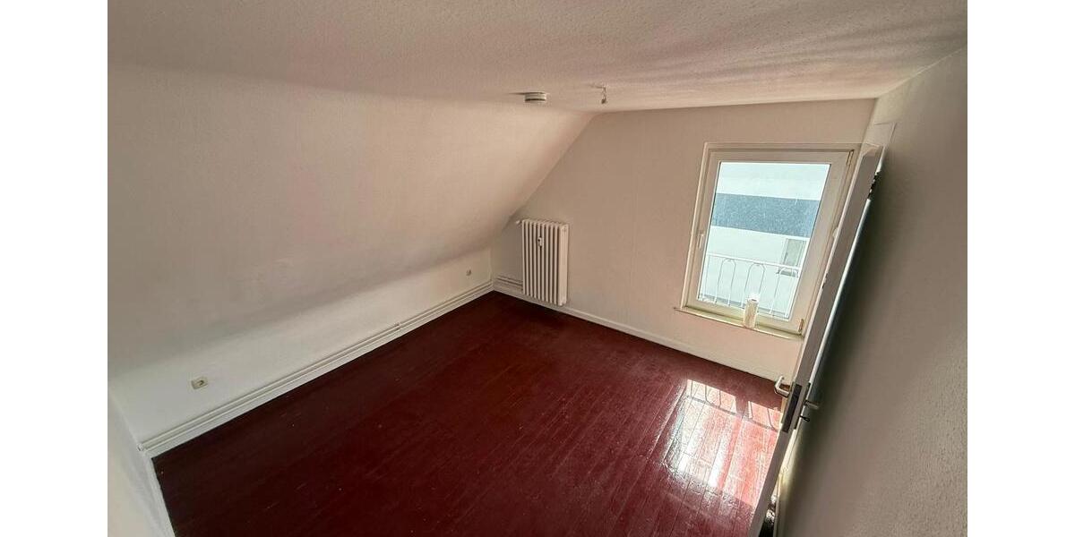 Dachgeschoßwohnung Duisburg Angerhausen - 3 Zimmer, 55 m&sup2;, 550&euro; | Angebot:27581279