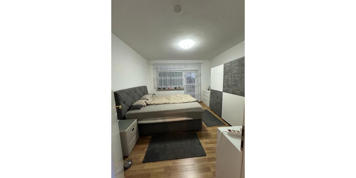 Etagenwohnung Solingen Mitte - 2 Zimmer, 58 m&sup2;, 136.000&euro; | Angebot:27514303