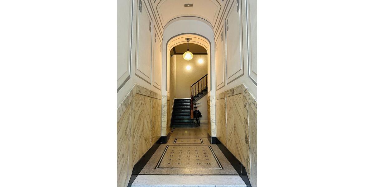 Etagenwohnung Düsseldorf Oberbilk - 1 Zimmer, 42 m&sup2;, 1.250&euro; | Angebot:24475320