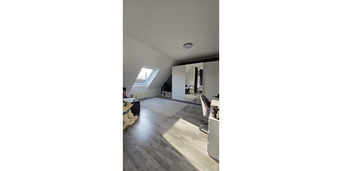 Dachgeschoßwohnung Solingen Ohligs - 2 Zimmer, 57 m&sup2;, 150.000&euro; | Angebot:27018531