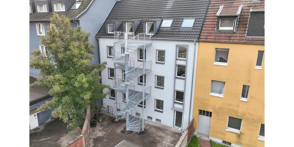Dachgeschoßwohnung Essen Stadtbezirk VI - 1 Zimmer, 19 m&sup2;, 600&euro; | Angebot:26443466