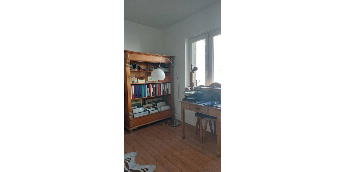 Einfamilienhaus Duisburg Mittelmeiderich - 9 Zimmer, 170 m&sup2;, 345.000&euro; | Angebot:26027718