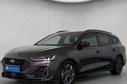 Ford Focus 19.502 km 23.490 &euro; Düsseldorf 40233