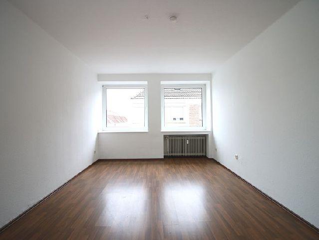 Etagenwohnung Krefeld - 2 Zimmer, 65 m&sup2;, 600&euro; | Angebot:25255768