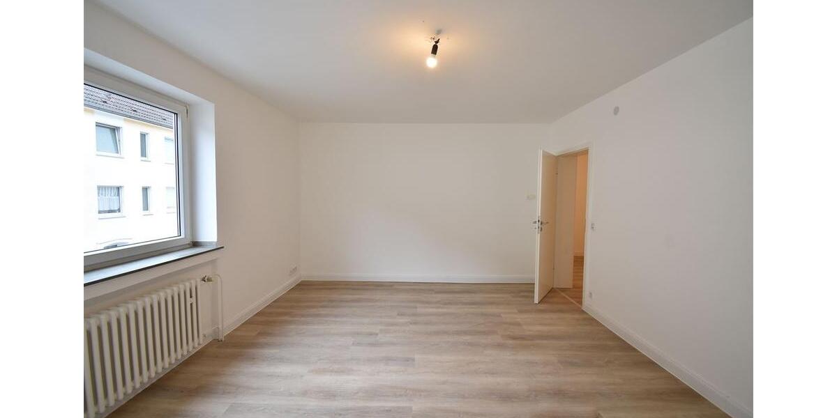 Etagenwohnung Essen Stadtbezirk III - 2 Zimmer, 61 m&sup2;, 525&euro; | Angebot:18526677