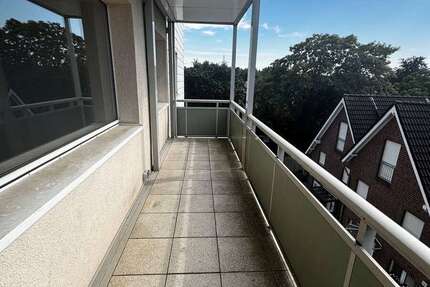 Wohnung Oberhausen Borbeck - 2.5 Zimmer, 57 m&sup2;, 627&euro; | Angebot:26976579