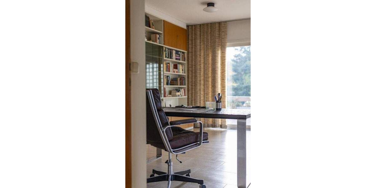 Einfamilienhaus Heiligenhaus Mitte - 6 Zimmer, 354 m&sup2;, 725.000&euro; | Angebot:25934083