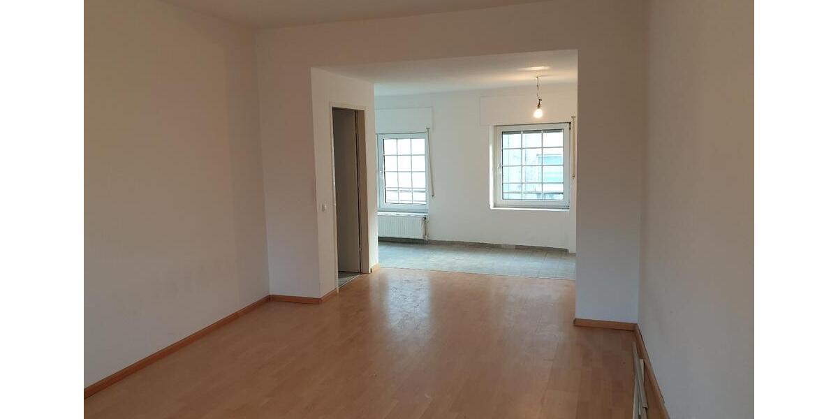 Etagenwohnung Essen Stadtkern - 1 Zimmer, 50 m&sup2;, 470&euro; | Angebot:27539470