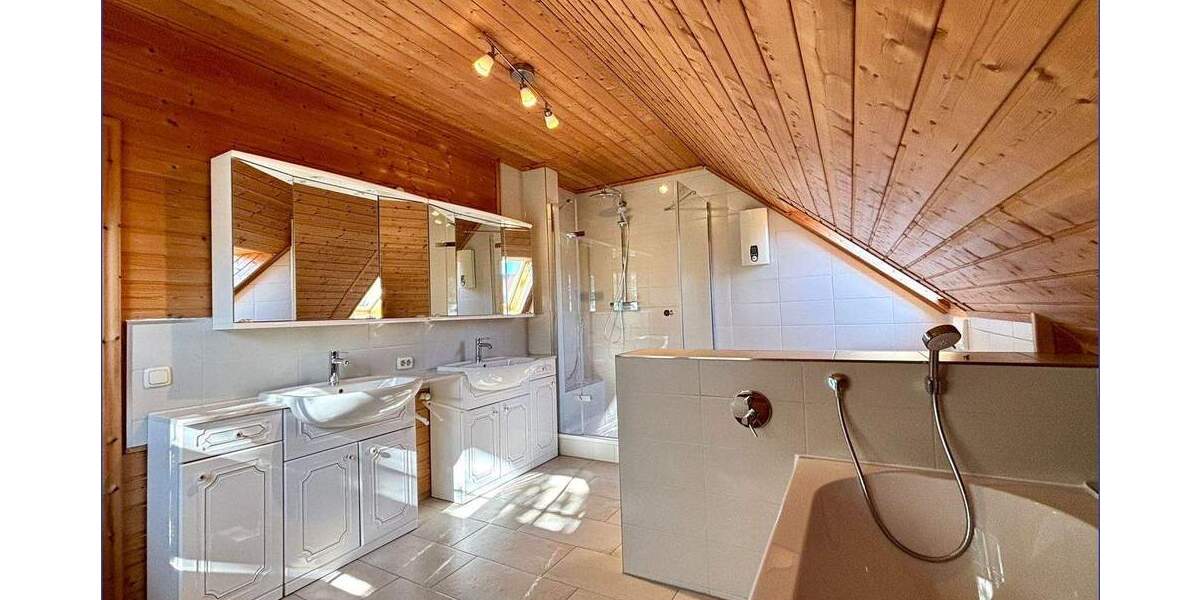 Doppelhaushälfte Essen Heidhausen - 5 Zimmer, 198 m&sup2;, 750.000&euro; | Angebot:25695444