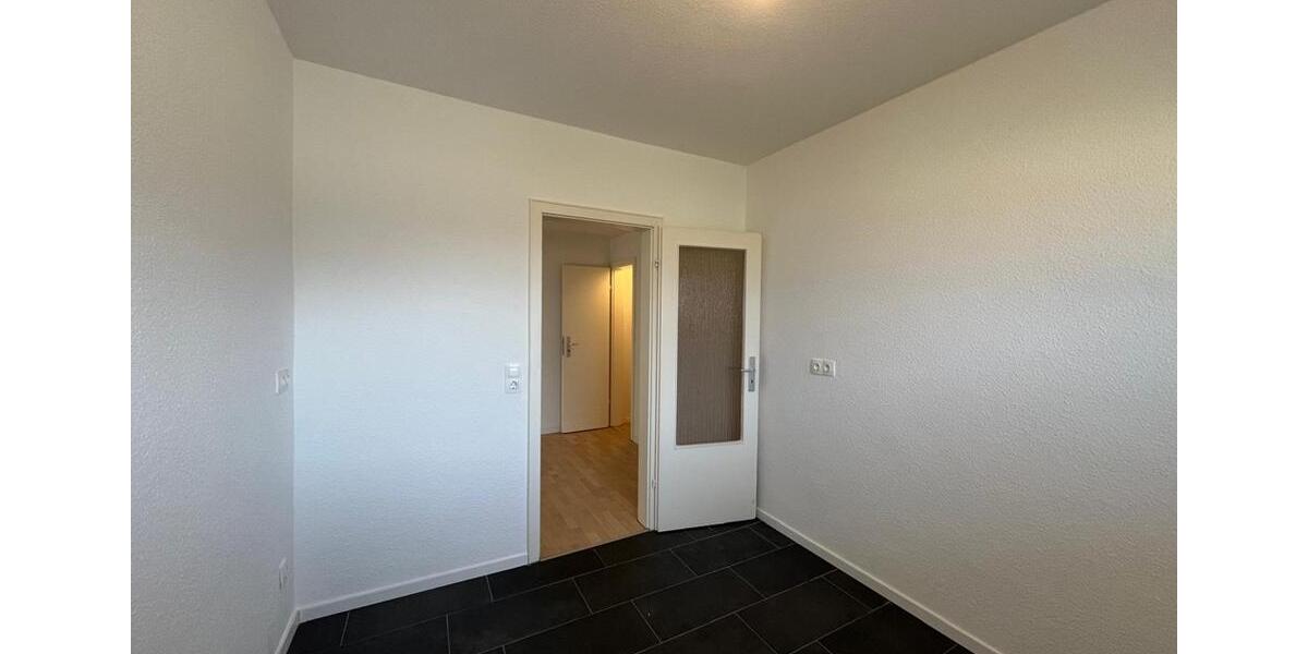 Etagenwohnung Wuppertal Gemarkung Vohwinkel - 3 Zimmer, 70 m&sup2;, 597&euro; | Angebot:25539391
