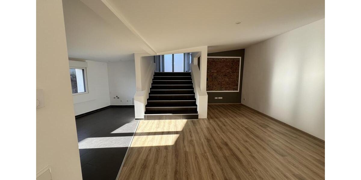 Loft - Studio - Atelier Wuppertal Dönberg - 2.5 Zimmer, 152 m&sup2;, 1.500&euro; | Angebot:26307430