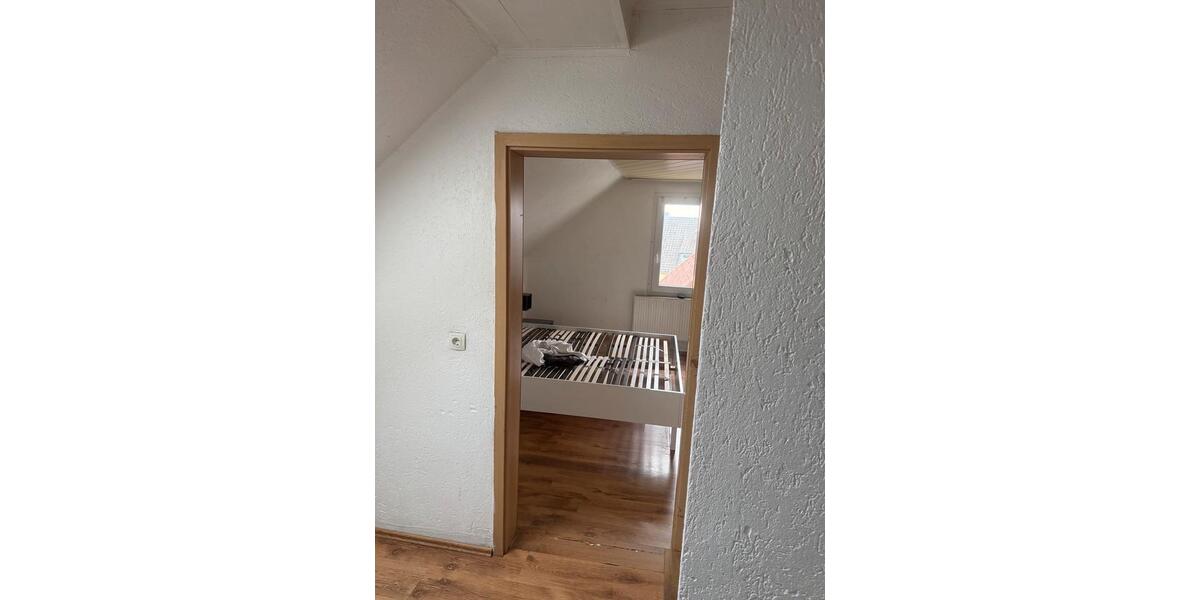 Dachgeschoßwohnung Remscheid Remscheid-Süd - 4.5 Zimmer, 115 m&sup2;, 930&euro; | Angebot:24890838