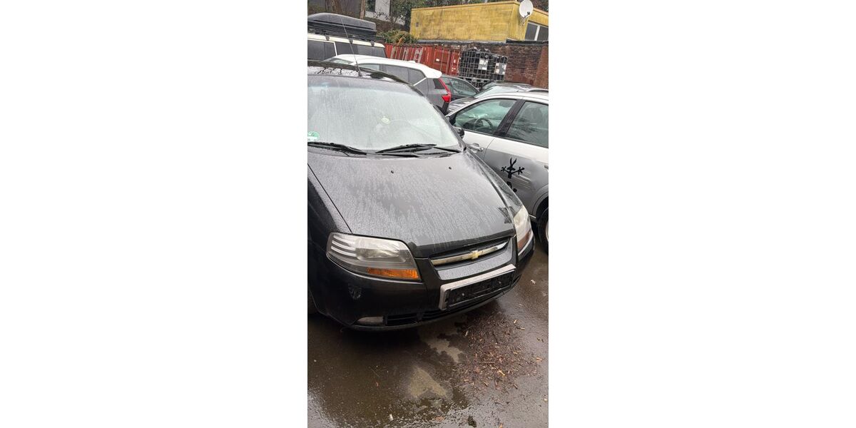 Chevrolet Kalos 106.000 km 3.000 &euro; Solingen 42655