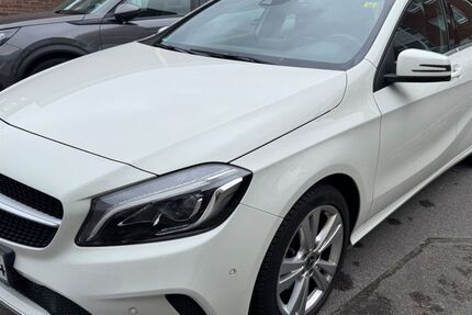 Mercedes-Benz A 180 115.000 km 14.990 &euro; Neuss 41462